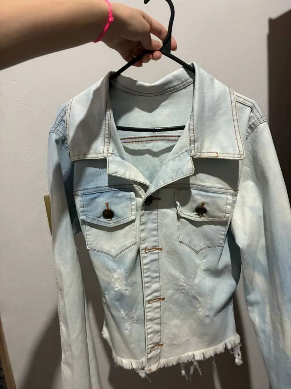 JAQUETA JEANS CROPPED 