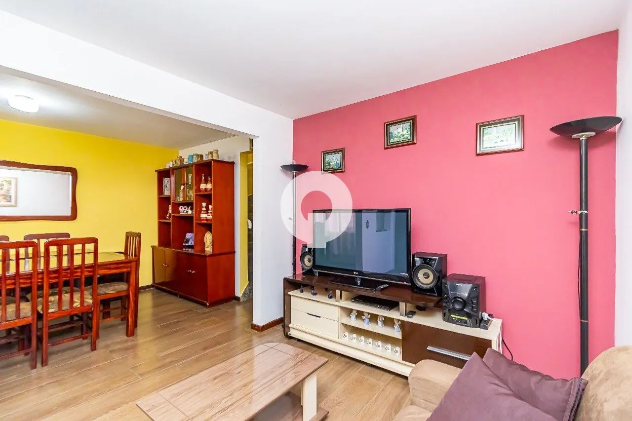 SOBRADO COM 3 QUARTOS E 2 VAGAS EM PINHAIS - Foto 3