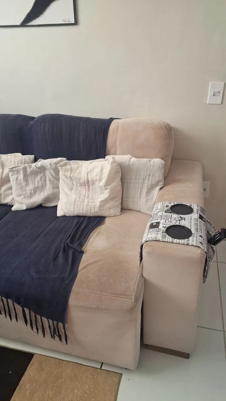Vendo sofá 3 lugares - Foto 2