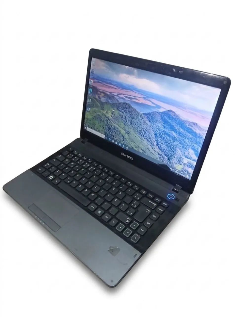 Notebook Samsung Core i3 | 4GB RAM | Windows 10.