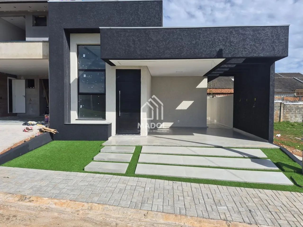 OPORTUNIDADE: CASA NOVA NO GIANNA PARK
