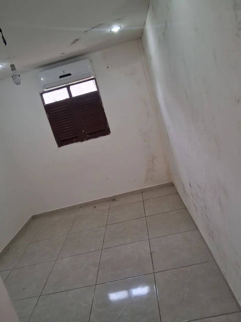 Vendo casa com lage batida e terreno grande  - Foto 2