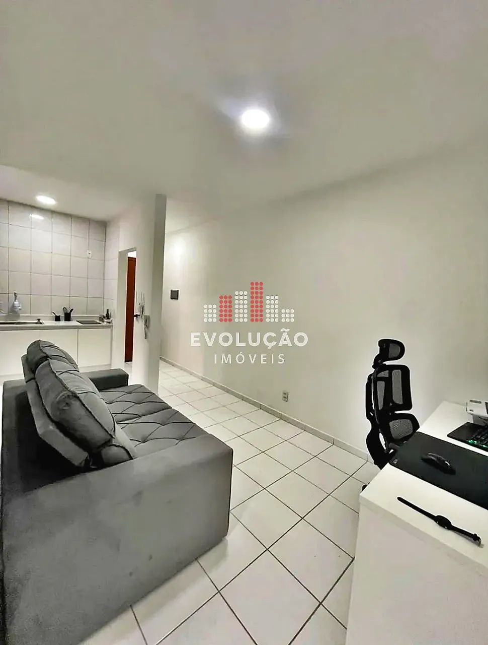 APTO 2 Quartos, 1 Vaga - Santo Amaro da Imperatriz - Foto 4