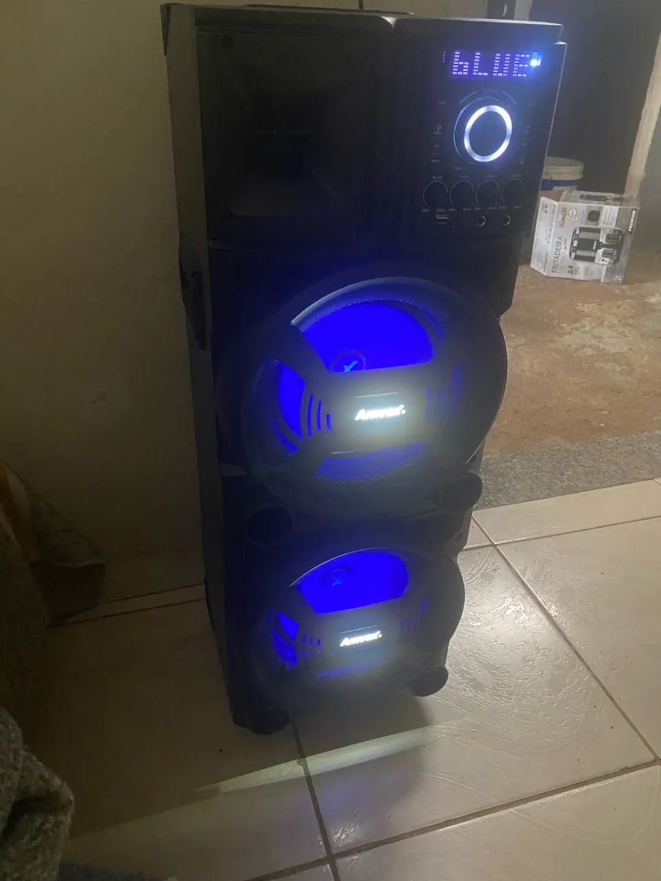 Vendo ou troco caixa de som amvox aca 1101 nova  - Foto 3