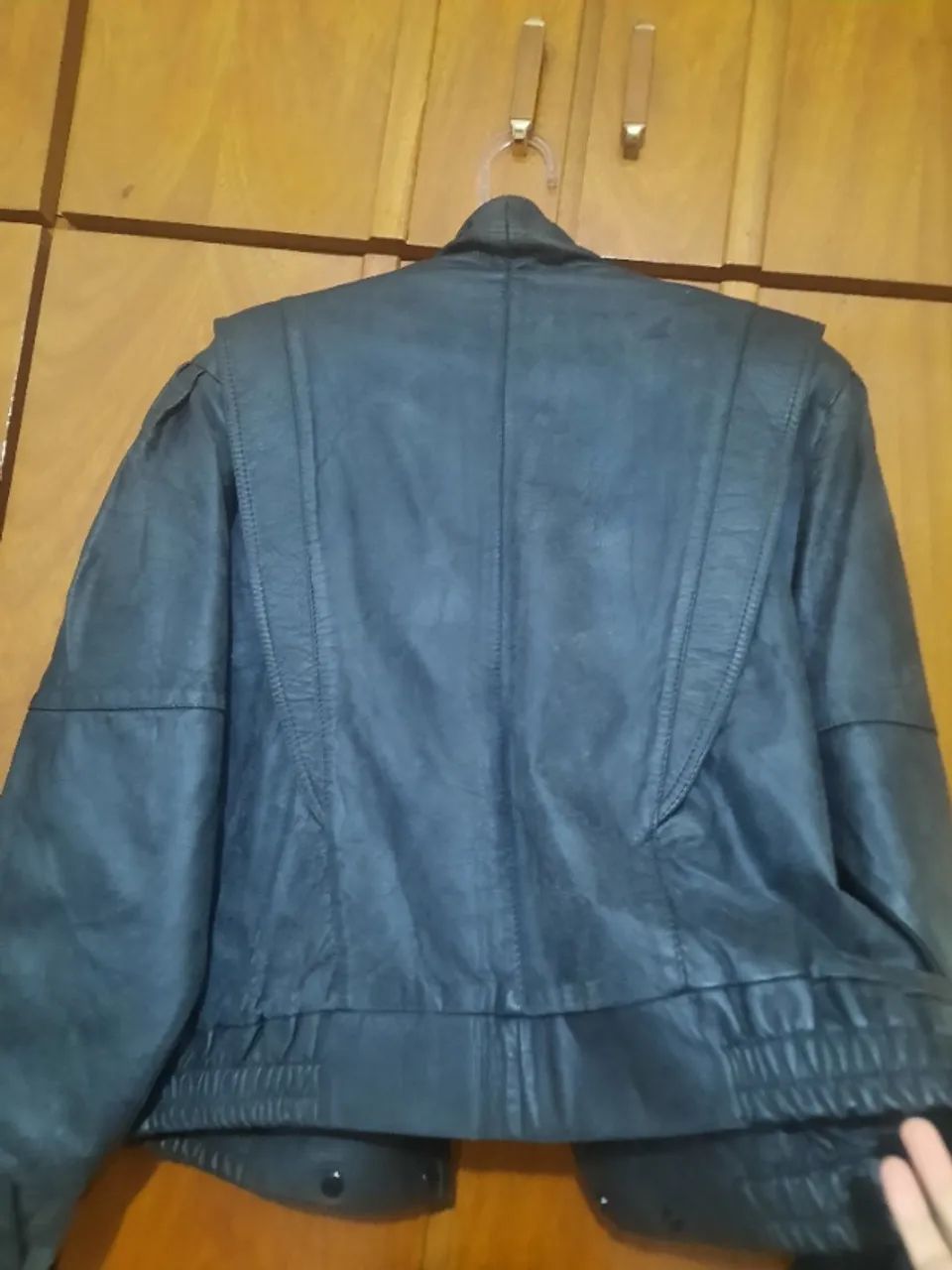 Jaqueta de couro preta - Foto 2