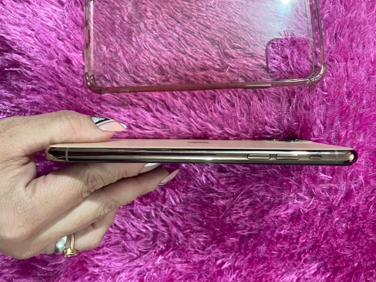 Aphone 11 pro max  - Foto 2