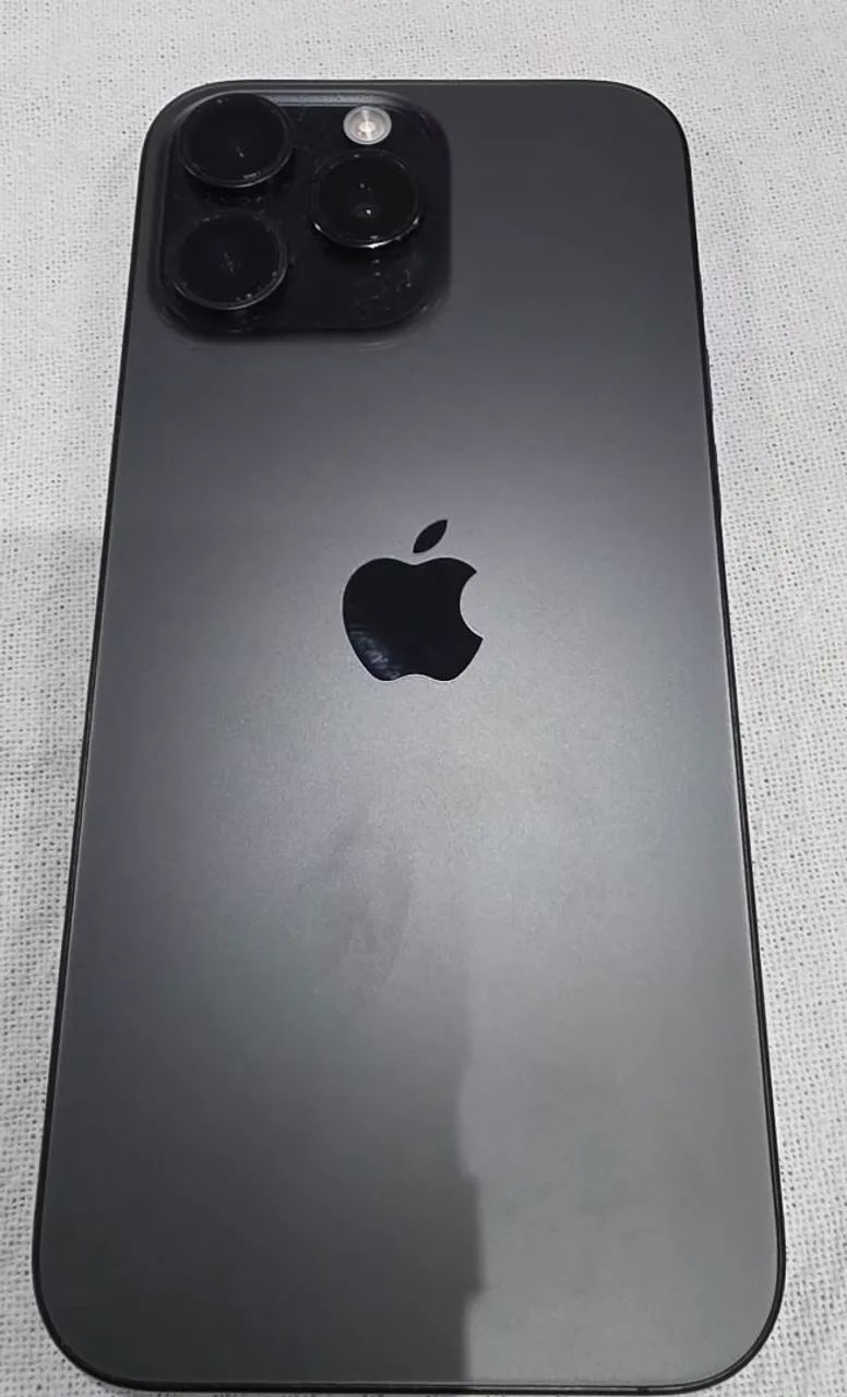 IPhone 16 pro max - Foto 3