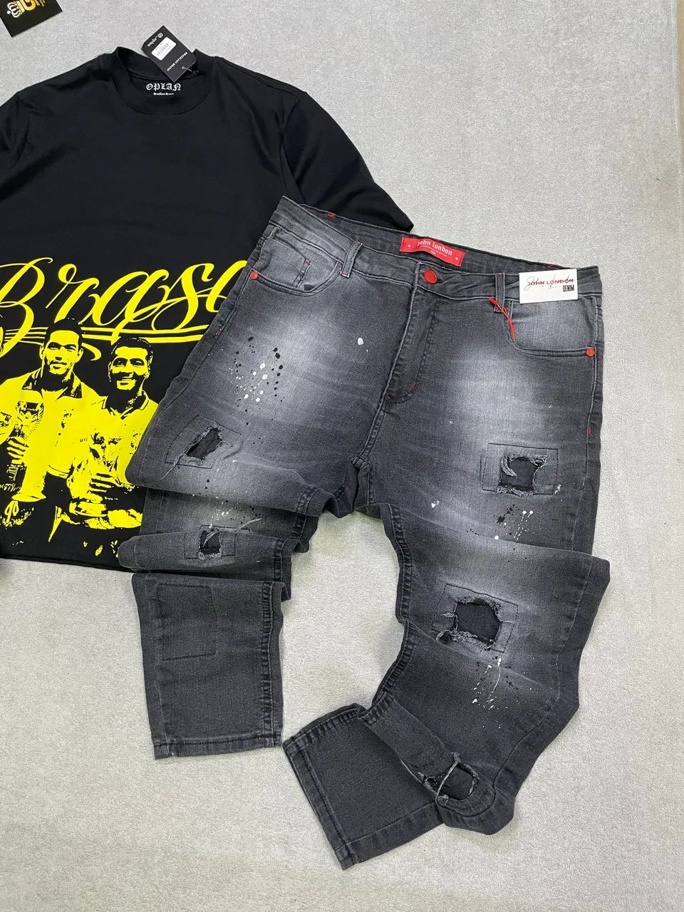 Calça jeans rasgada  - Foto 2