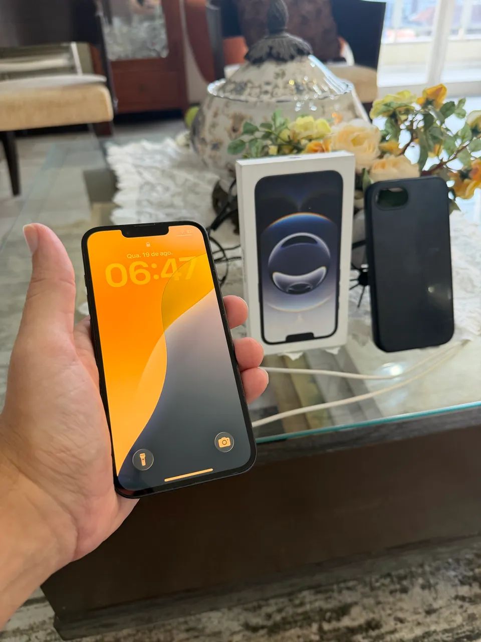 iPhone 16e  - Foto 3