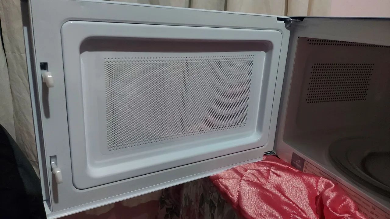 Microondas Eletrolux NOVO! - Foto 3