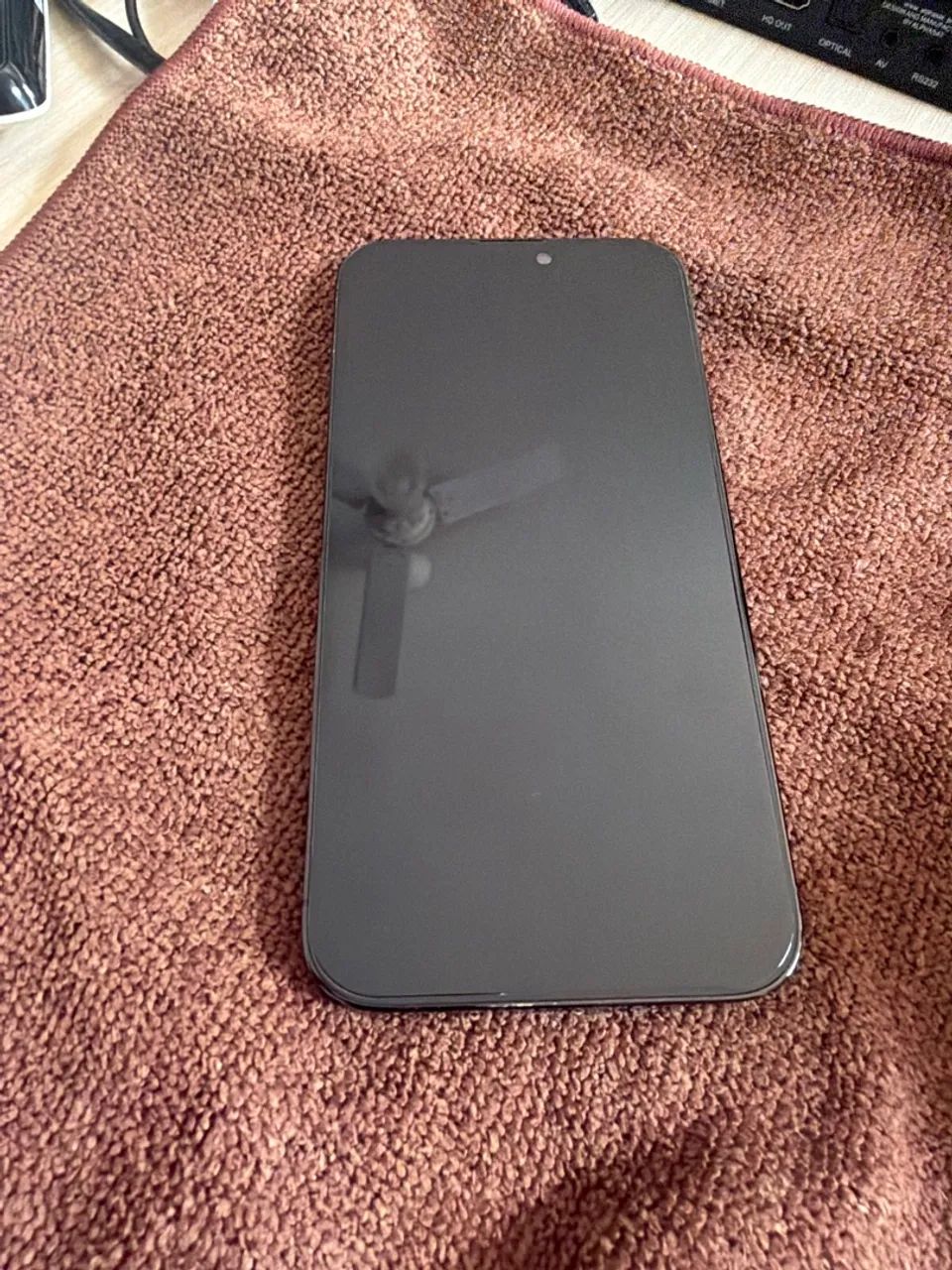 Película privacidade IPhone 14 Pro Max  - Foto 5