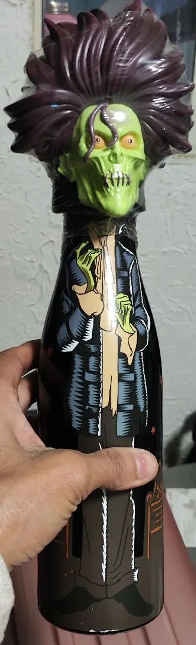 Garrafa de água Hocus Pocus Lacrada