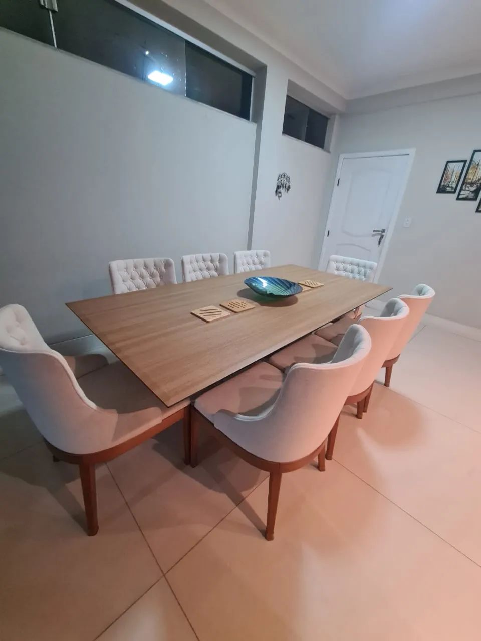 Vende-se conjunto de 8 cadeiras mesa de jantar