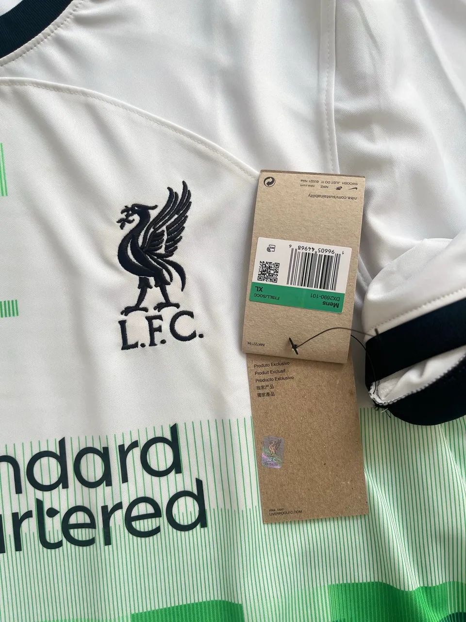 Camisa Liverpool Branco/Verde GG  23/24 - Foto 5
