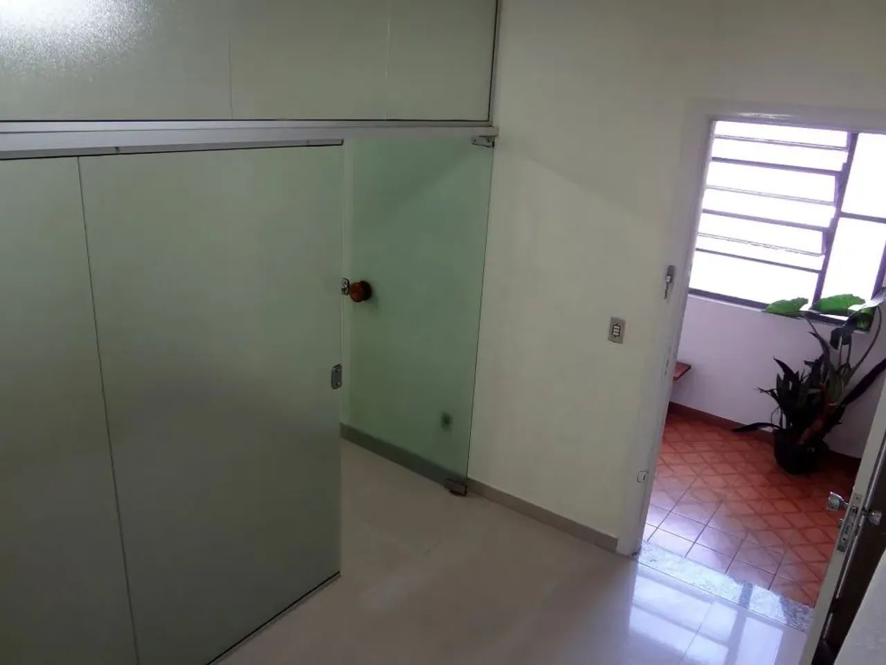 SALA COMERCIAL COM DIVISÓRIAS NO CENTRO DE CANOAS - Foto 5