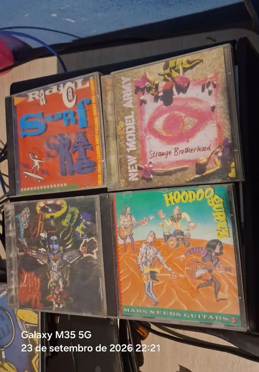 LOTE de CDs surf ? ? music post punk  - Foto 2