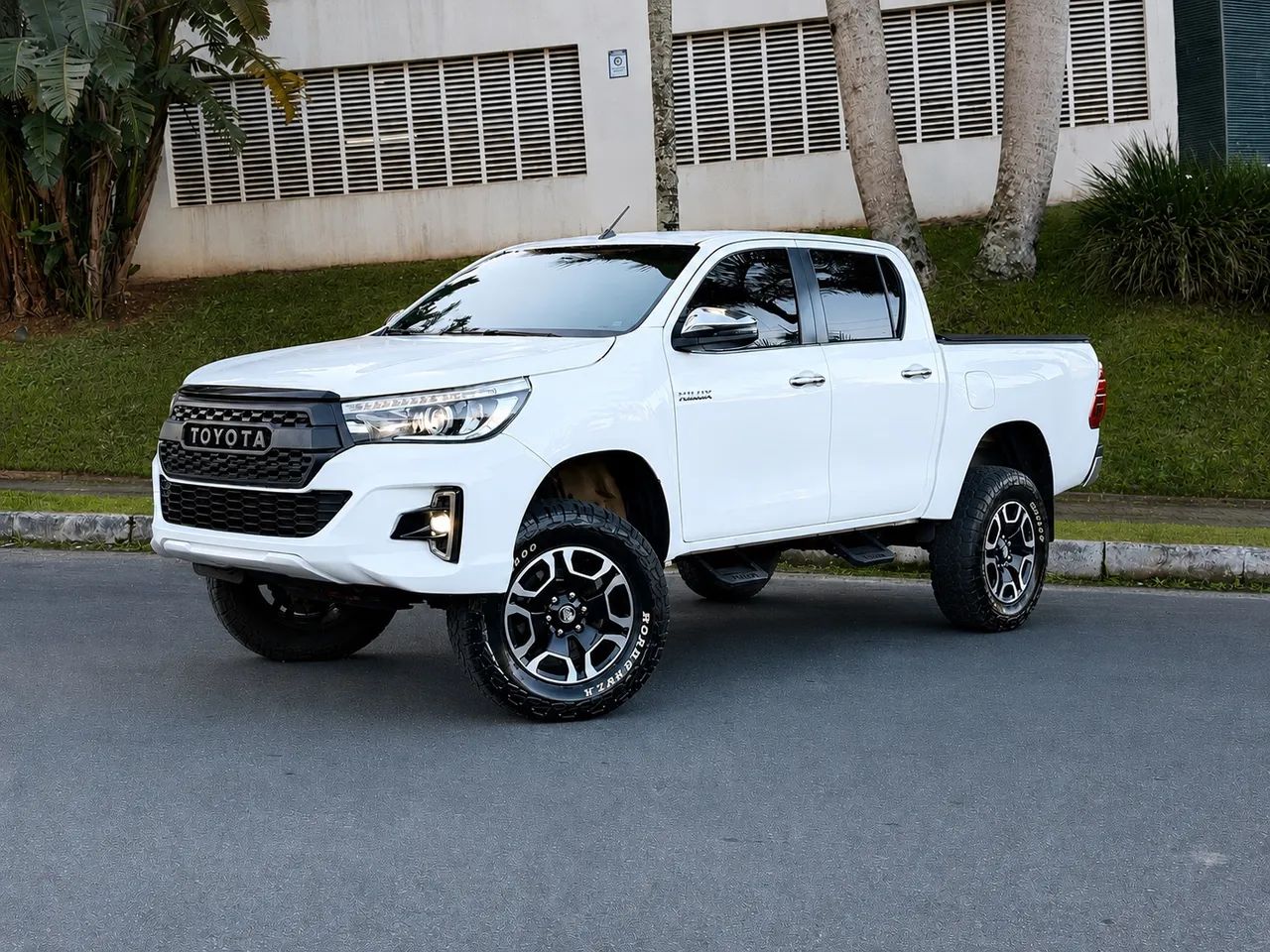 Toyota Hilux 2019