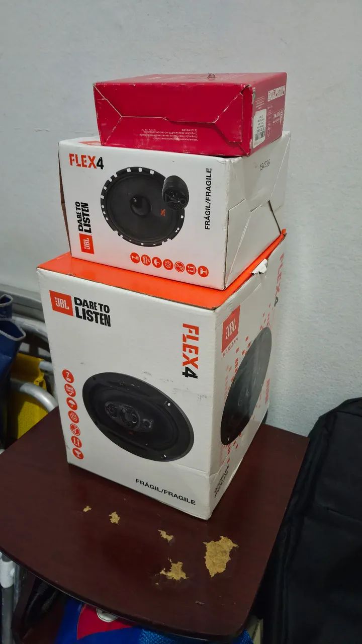 Kit JBL automotivo 