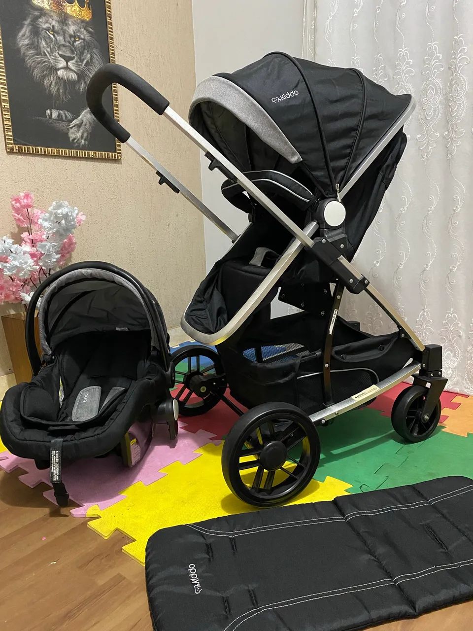 Carrinho Moisés Kiddo com bebê conforto  - Foto 3