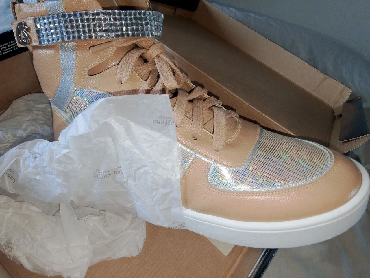 tênis Carmen steffens