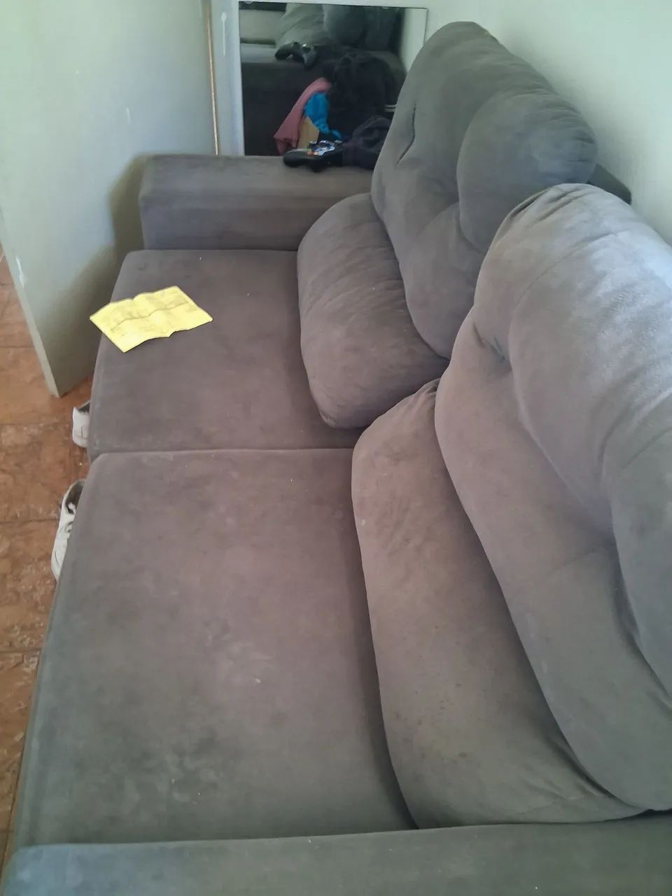 Vendo sofá retrátil  2 lugares  - Foto 2
