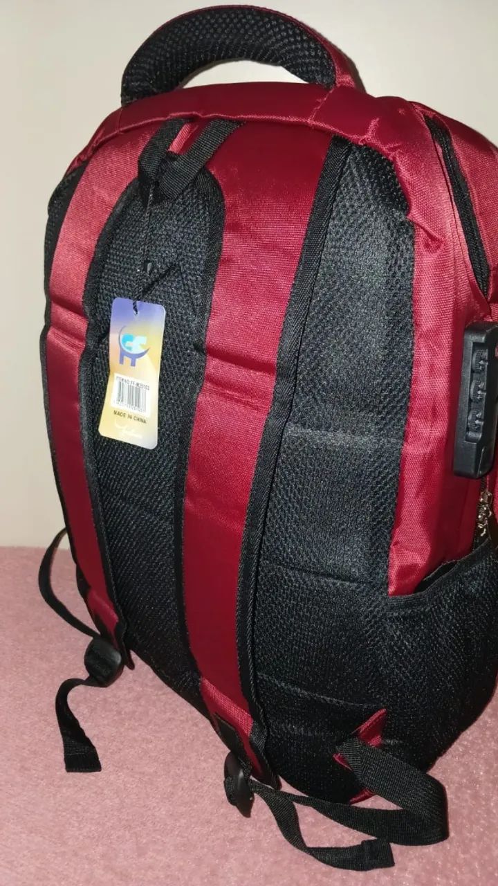 MOCHILA VERMELHA - NOVA E PRONTA ENTREGA - Foto 5