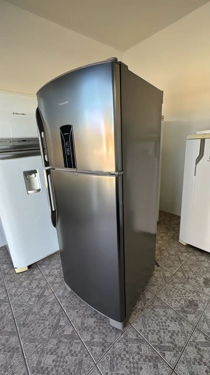 geladeira panasonic frost free com garantia !!! - Geladeiras e
