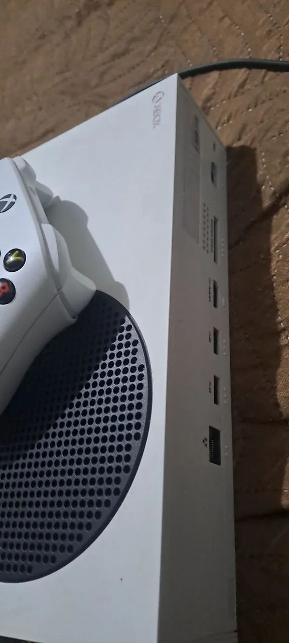 Vendo XBox Séries com 1 manete - Foto 5