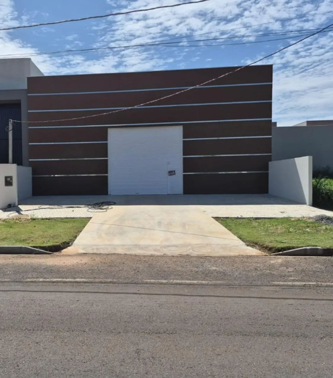 Aluga se salão / barracão comercial