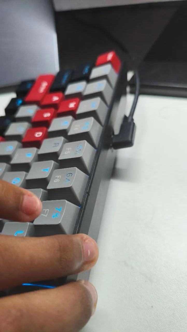 teclado mecânico magegee mk box 68  - Foto 3