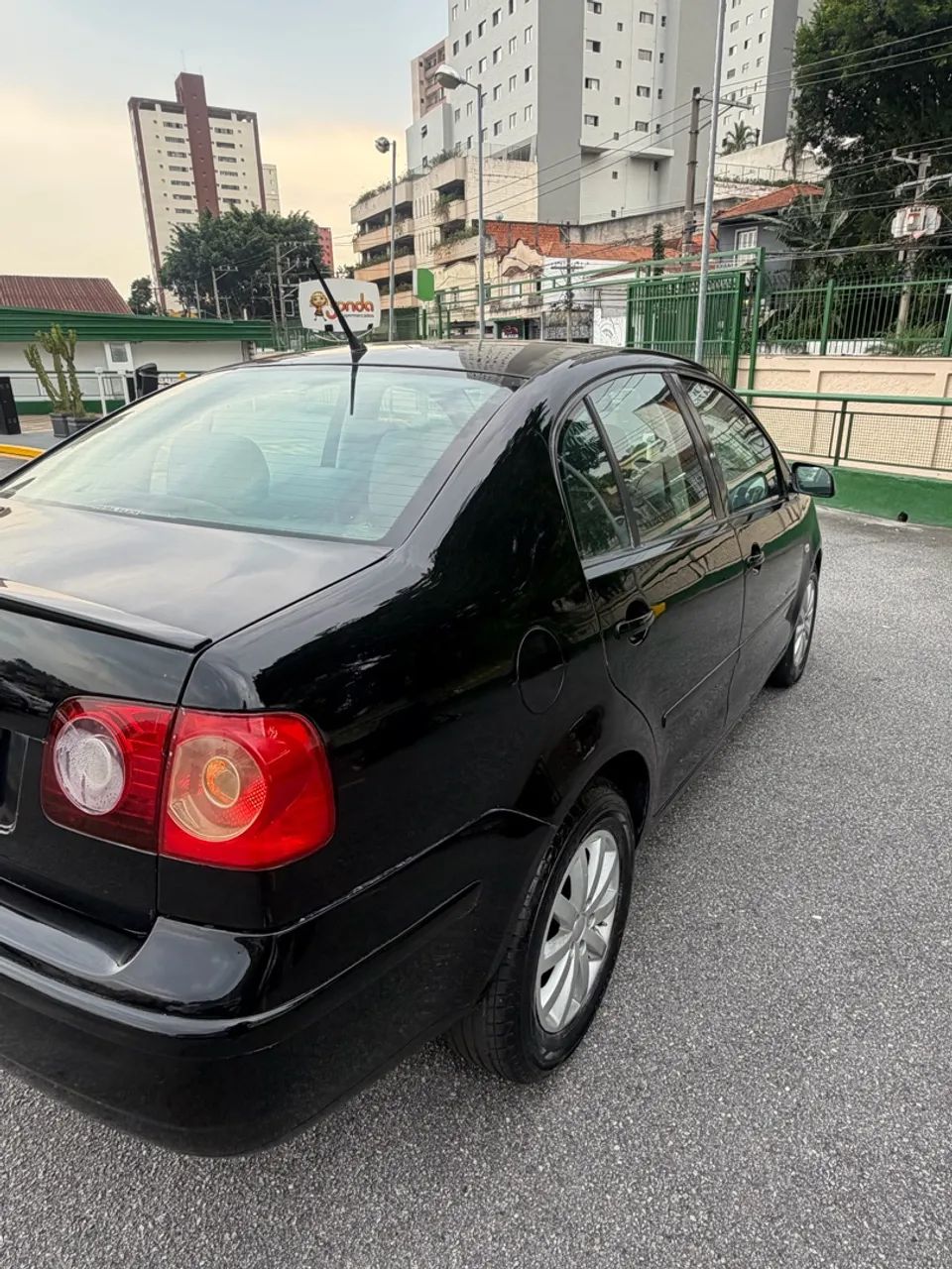 Volkswagen Polo Polo Sed. COMFORT. 1.6 Mi Tot. Flex 8v 2009