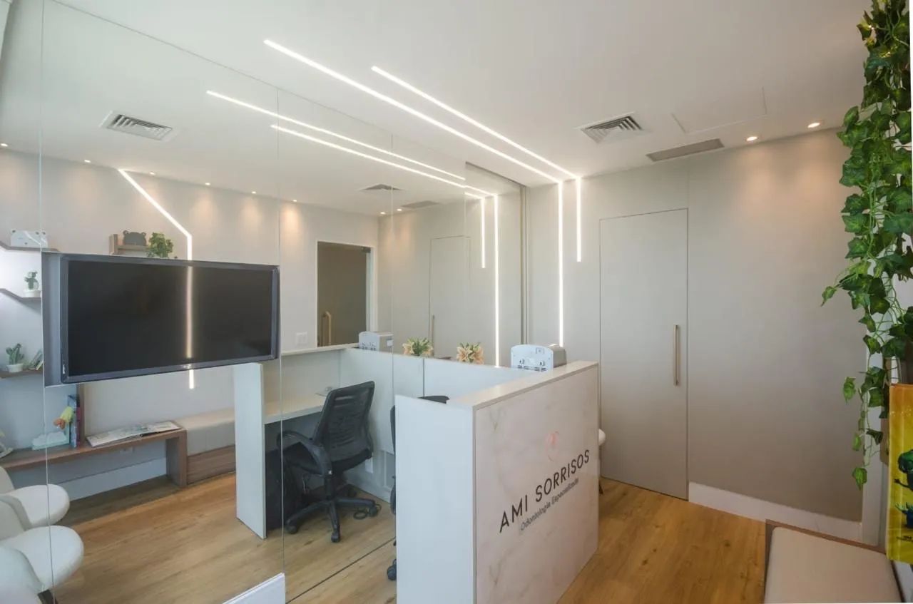 Repasso ponto de Clínica com dois consultórios odontológicos, todo equipado, decorado - Foto 5