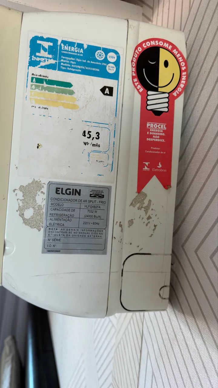 Ar Elgin 24 mil Btus (Funcionando e gelando normalmente) - Foto 2