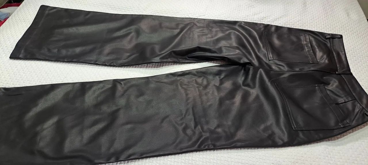 Calça de couro sintético  - Foto 3