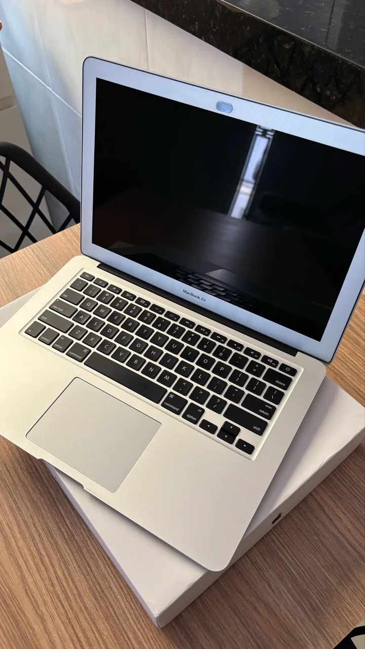 MacBook Air 2015 A1466 メモリ8G(訳あり) MacBook Air 13.3 2015 - A1466 (Impecável) - Notebooks - Cascavel