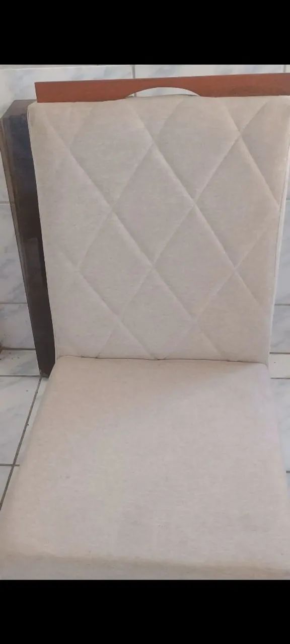MESA DE JANTAR COM 4 CADEIRAS - DESIGN MODERNO - Foto 5