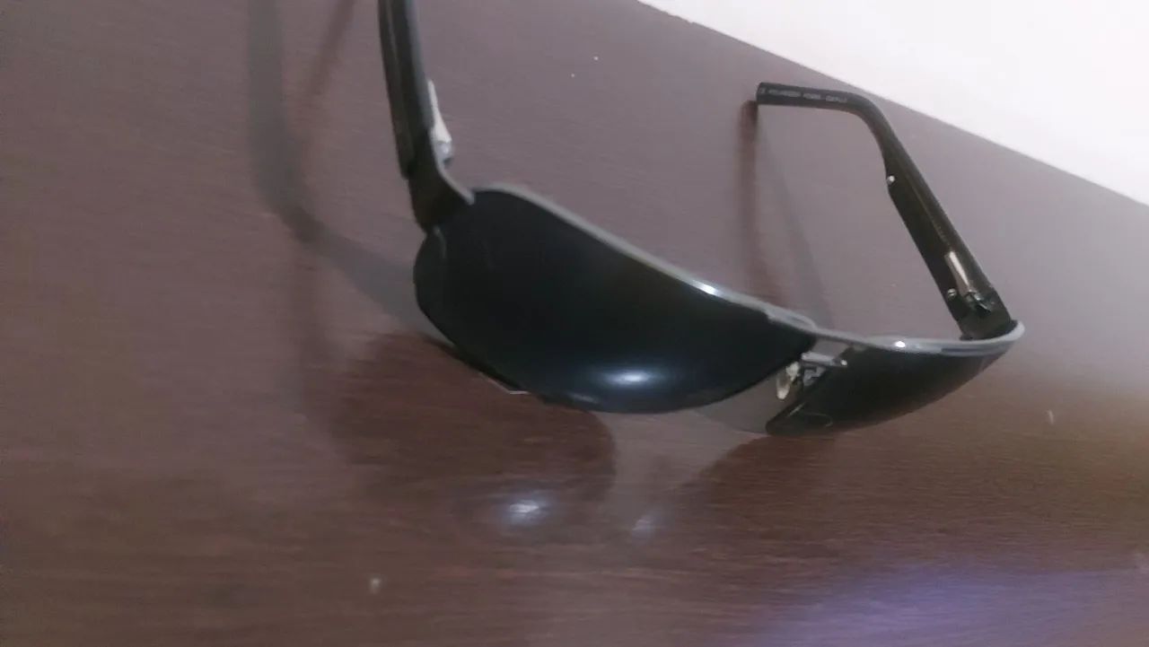 Oculos sol marca fossil - Foto 2