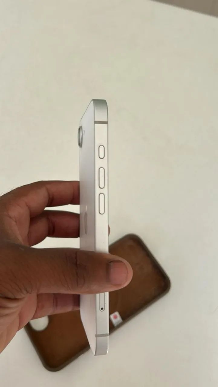 Vendo iPhone 16e 256 Gb todo perfeito  - Foto 4