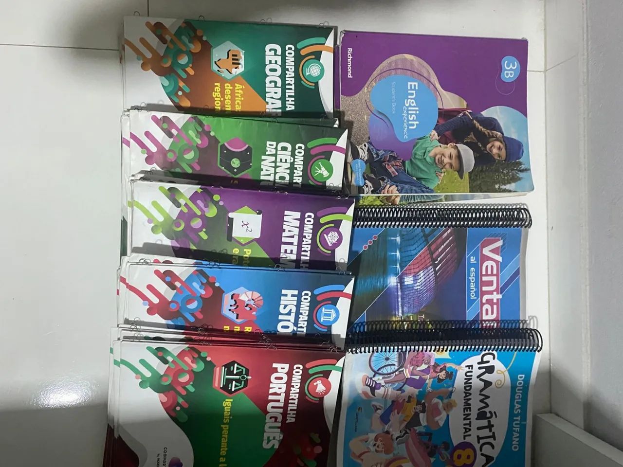 KIT LIVROS COMPARTILHA 8 ANO EM BOM ESTADO E COMPLETO - Foto 2