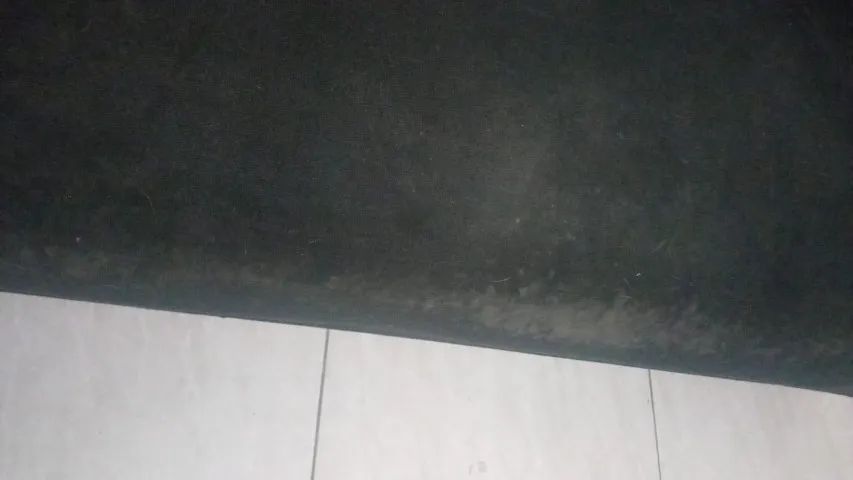 SOFÁ PRETO À VENDA - USADO - Foto 4