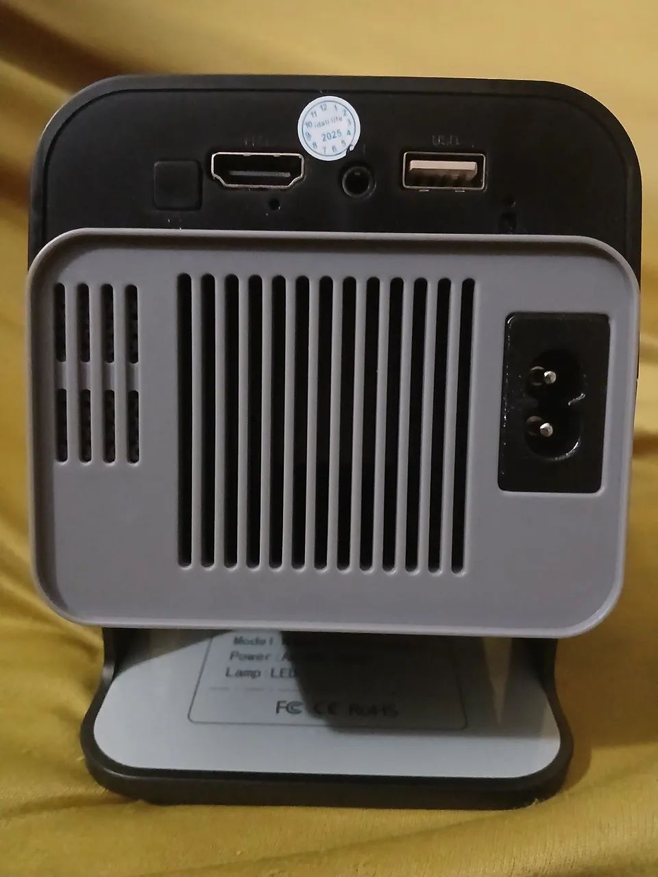 Projetor Hy320  - Foto 3