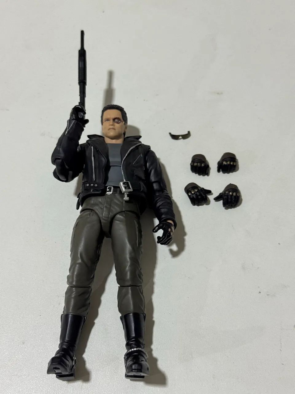 Exterminador Mafex 