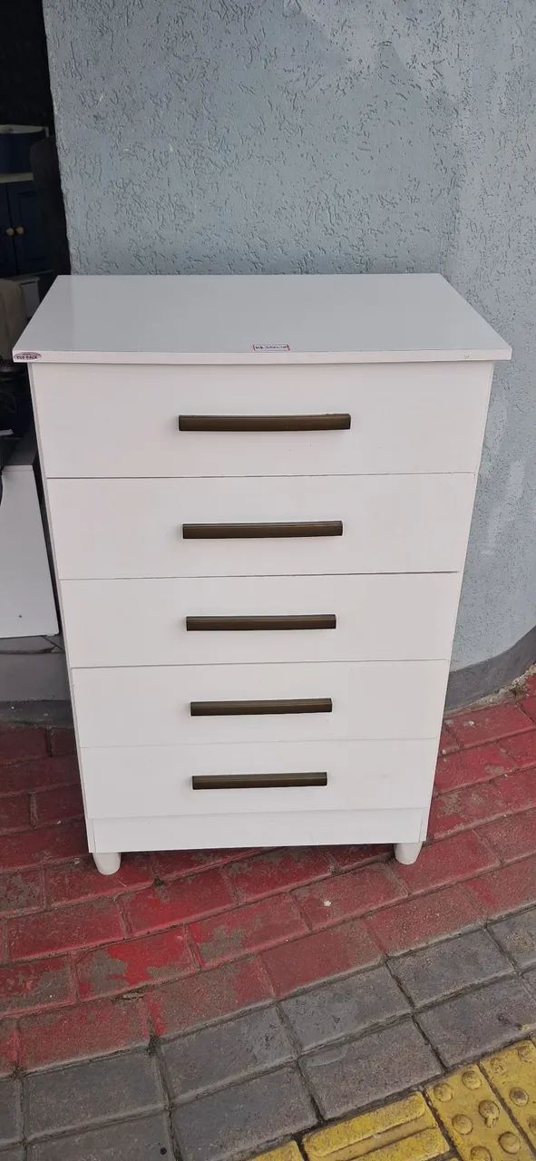 Cômoda 5 gavetas 