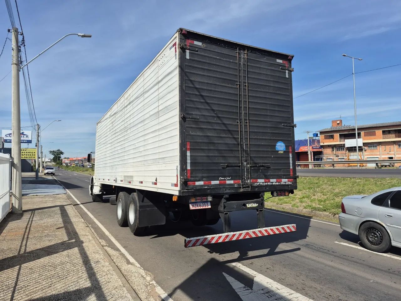 MB 1618 Truck Reduzido Bau - Foto 4