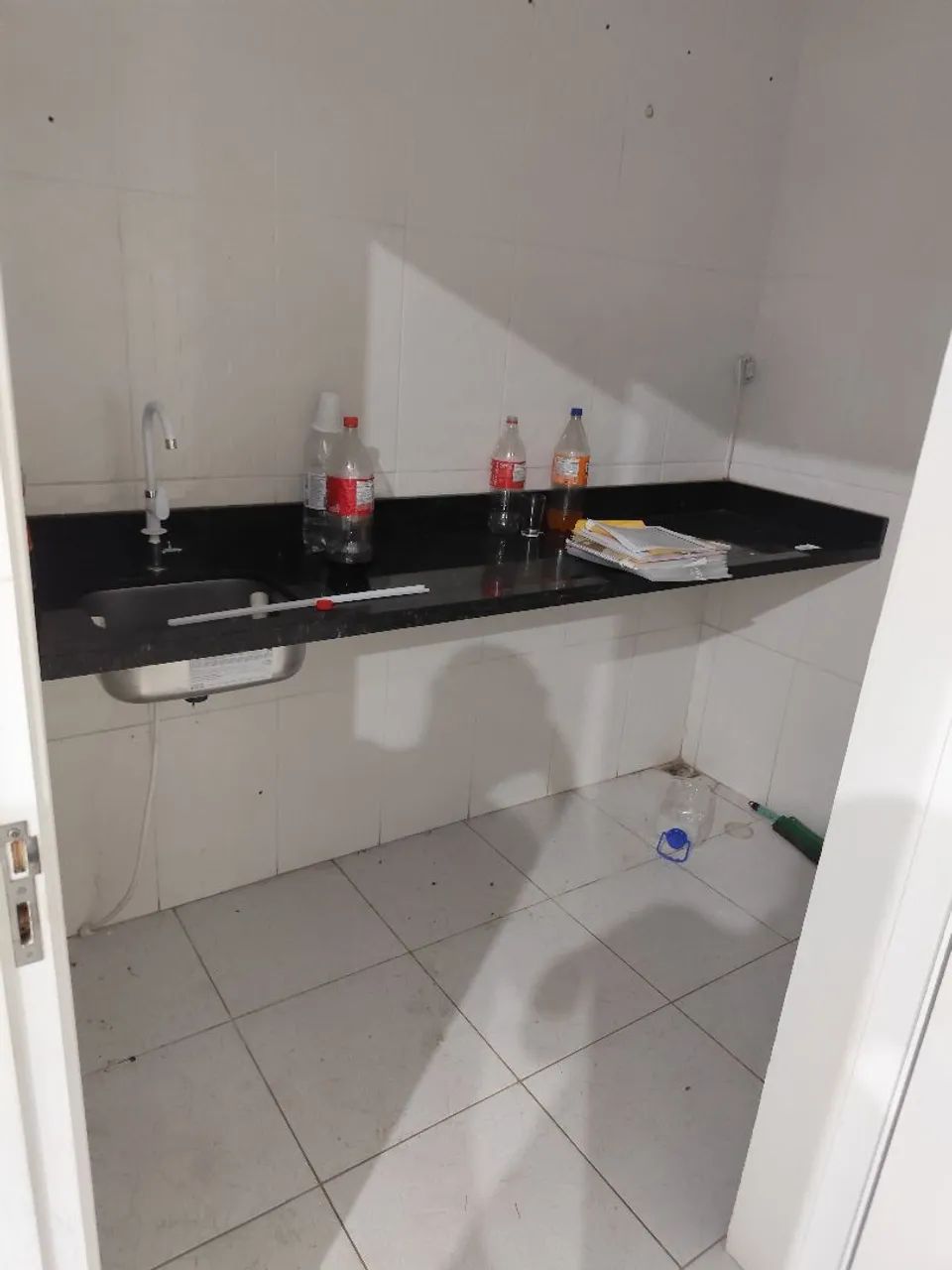 Alugo este ponto comercial bem localizado  - Foto 4