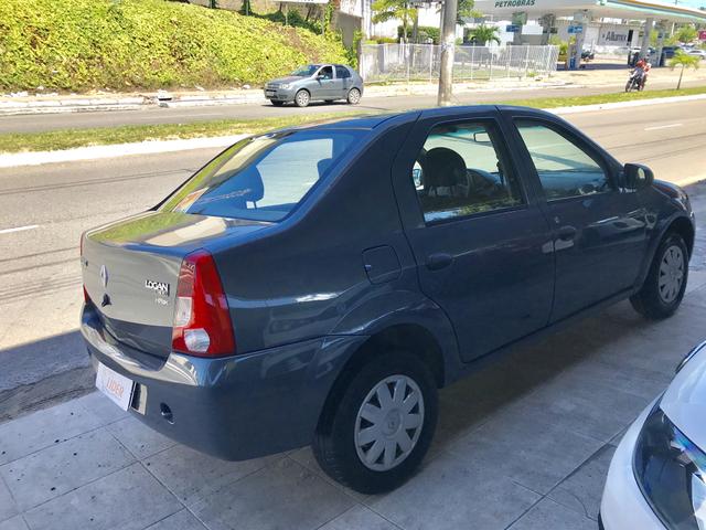 Renault Logan 2010 - Foto 4