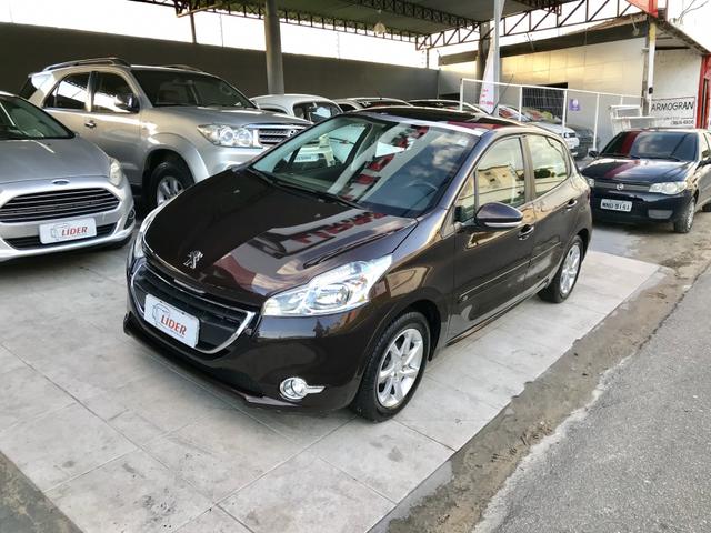 Peugeot 208 Allure