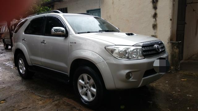 Hilux SW4