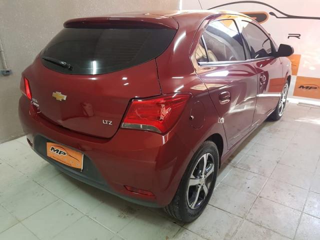 CHEVROLET ONIX LTZ 1.4 MPFI 8V 4P AUT. - Foto 6