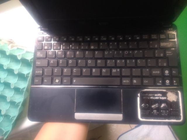 Netbook da Asus com bateria boa 2gb de memoria e 160 de hd - Foto 3